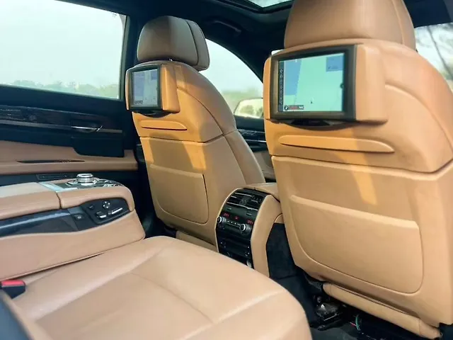 Used BMW 7 Series [Import Pre-2007] 730i Sedan in Chandigarh