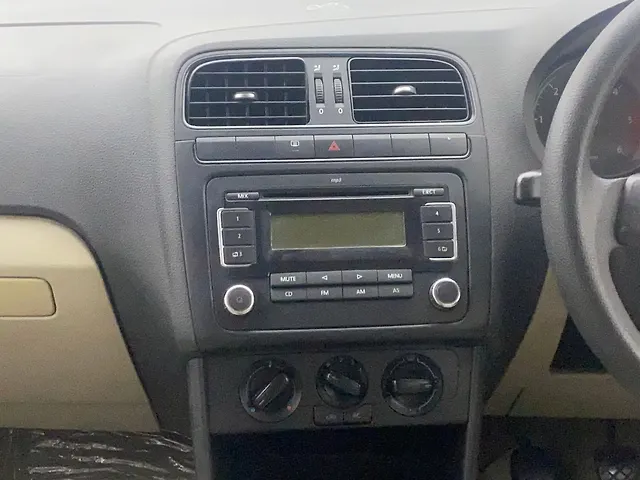 Used Volkswagen Polo [2012-2014] Comfortline 1.2L (D) in Hyderabad