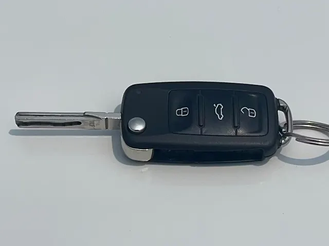 Used Volkswagen Vento Highline Plus 1.0L TSI in Coimbatore