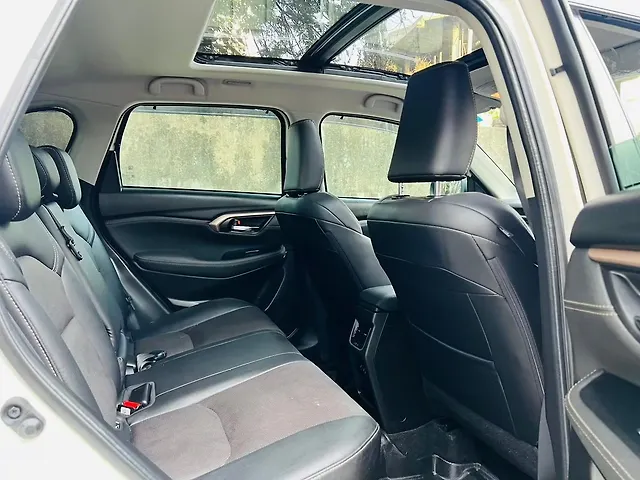 Used Maruti Suzuki Grand Vitara Alpha Plus Intelligent Hybrid eCVT Dual Tone [2022-2025] in Mumbai