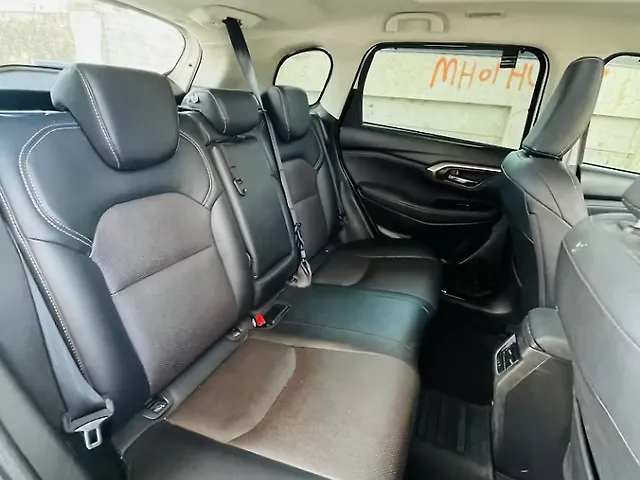 Used Maruti Suzuki Grand Vitara Alpha Plus Intelligent Hybrid eCVT Dual Tone [2022-2025] in Mumbai