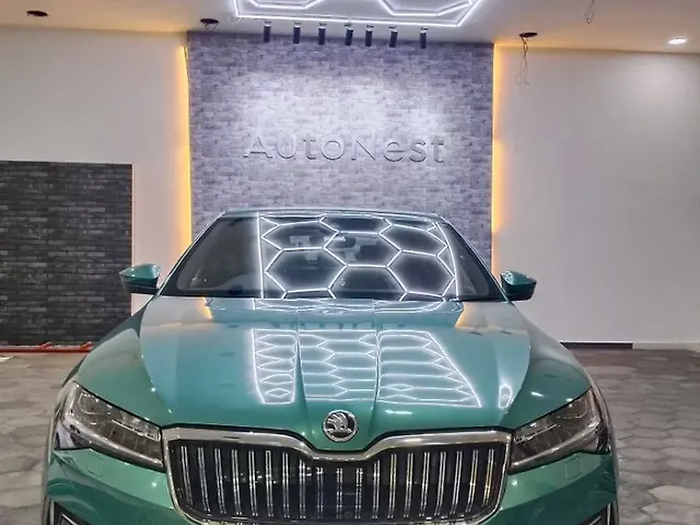 Used 2023 Skoda Superb in Pune