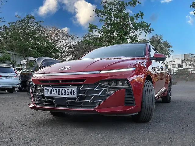 Used Hyundai Verna [2023-2026] SX (O) Turbo Petrol 1.5L Turbo Automatic (DCT) Dual Tone in Mumbai