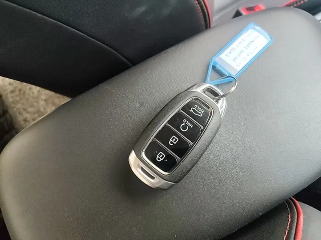 Used Hyundai Verna [2023-2026] SX (O) Turbo Petrol 1.5L Turbo Automatic (DCT) Dual Tone in Mumbai