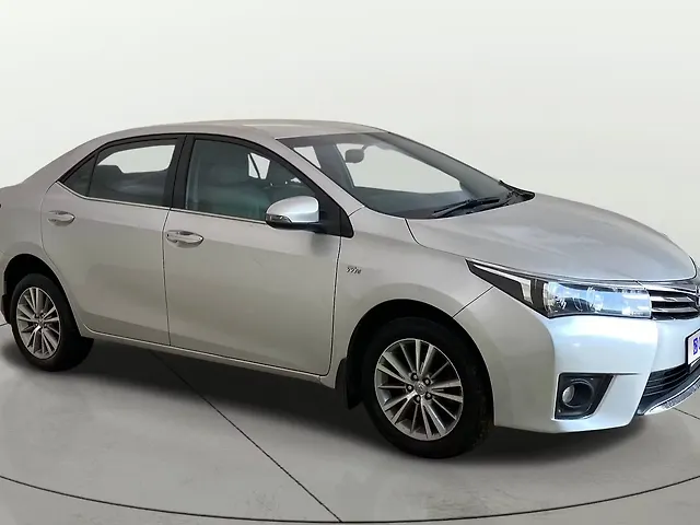 Used 2015 Toyota Corolla Altis in Mumbai