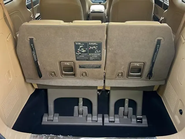 Used Kia Carnival [2020-2023] Limousine Plus 7 STR in Delhi