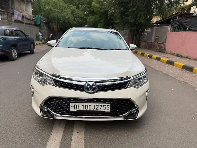 Used 2017 Toyota Camry in Delhi