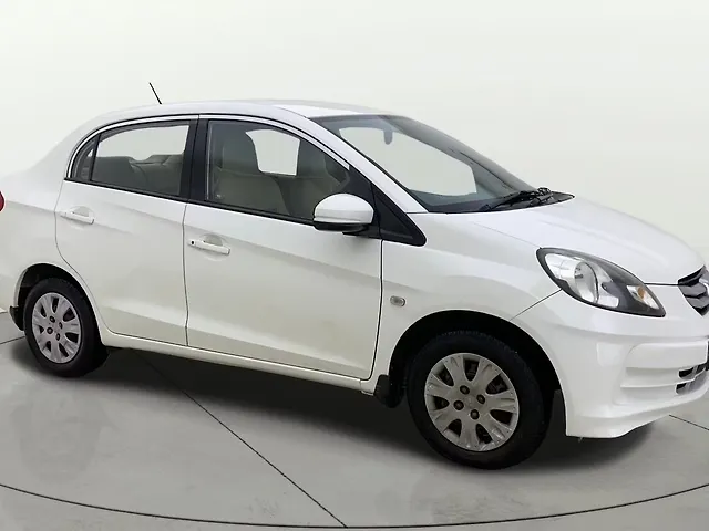 Used 2015 Honda Amaze in Ahmedabad