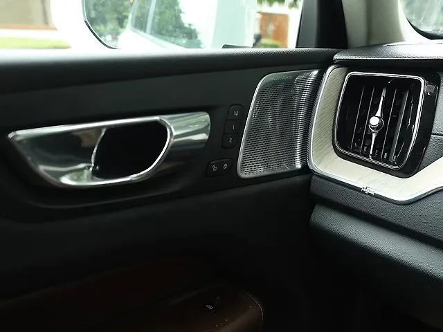 Used Volvo XC60 [2017-2021] D5 Inscription in Kochi