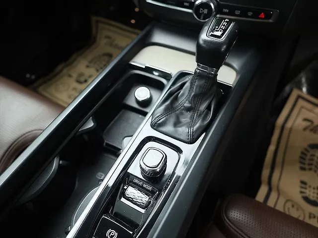 Used Volvo XC60 [2017-2021] D5 Inscription in Kochi