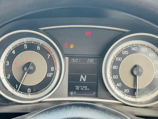 Used Maruti Suzuki Dzire [2017-2020] VXi in Surat