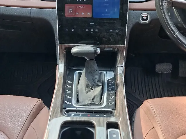 Used MG Hector [2023-2025] Savvy Pro 1.5 Turbo Petrol CVT [2023] in Indore