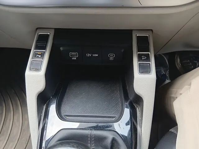Used Kia Carens [2022-2023] Prestige Plus 1.5 Diesel MT 7 STR in Mumbai