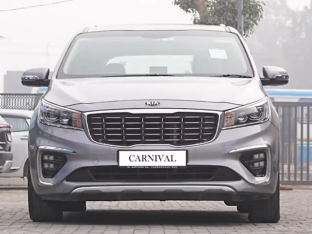 Used 2020 Kia Carnival in Karnal