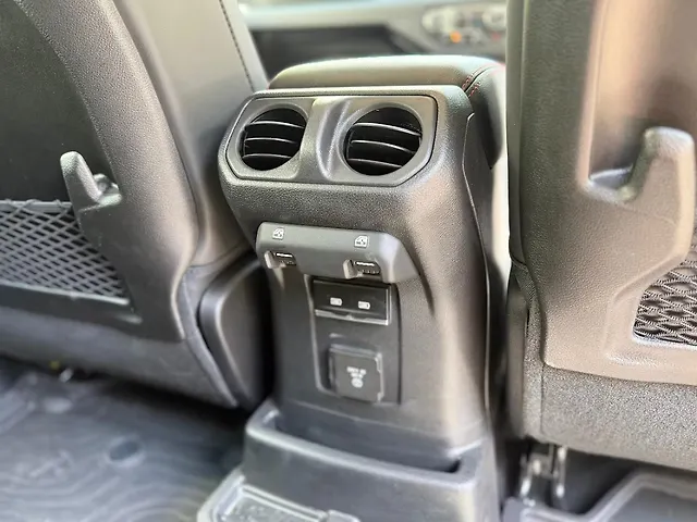 Used Jeep Wrangler Rubicon Petrol Turbo Automatic in Mumbai