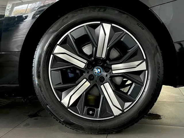 Used BMW iX xDrive 40 in Delhi