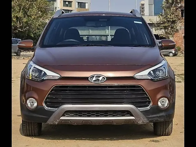 Used 2015 Hyundai i20 Active in Ahmedabad