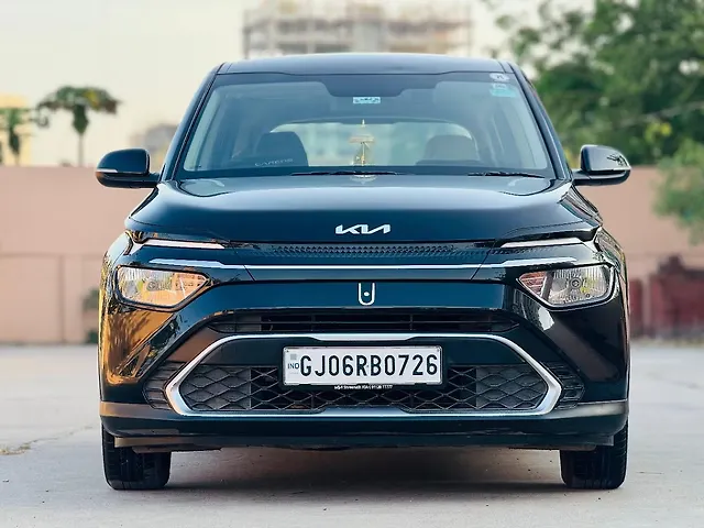 Used 2024 Kia Carens in Vadodara Used 2024 Kia Carens in Vadodara