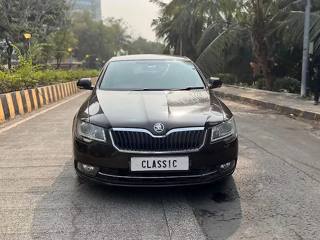 Used 2015 Skoda Superb in Mumbai