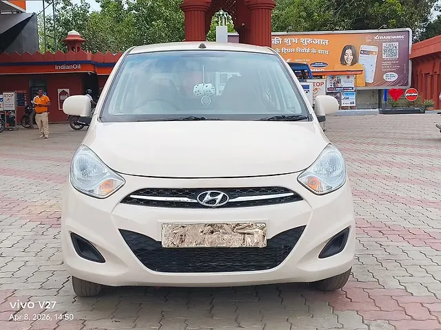 Used 2014 Hyundai i10 in Kanpur