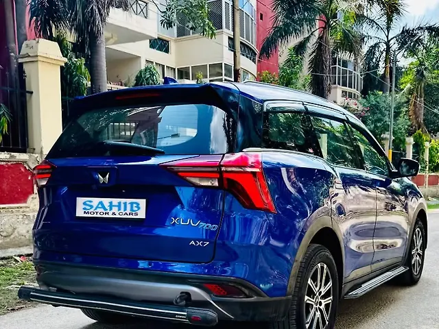 Used Mahindra Old Generation XUV700 AX7 Luxury Pack 2WD Diesel 2.2L Turbo Manual 7 STR in Agra Used Mahindra Old Generation XUV700 AX7 Luxury Pack 2WD Diesel 2.2L Turbo Manual 7 STR in Agra