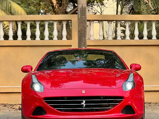 Used Ferrari California T in Mumbai