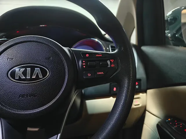 Used Kia Carnival [2020-2023] Prestige 7 STR in Ahmedabad