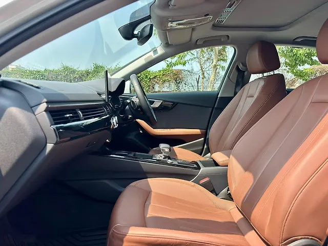 Used Audi A4 Technology 40 TFSI in Kolkata