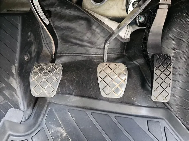 Used Volkswagen Taigun [2021-2023] Topline 1.0 TSI MT in Mumbai