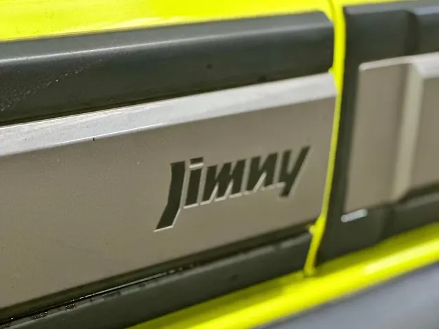 Used Maruti Suzuki Jimny Alpha Petrol Automatic in Mumbai