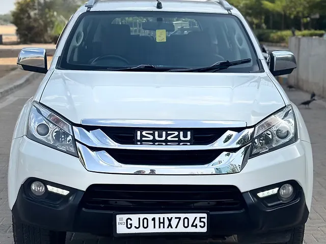 Used 2018 Isuzu MU-X in Ahmedabad