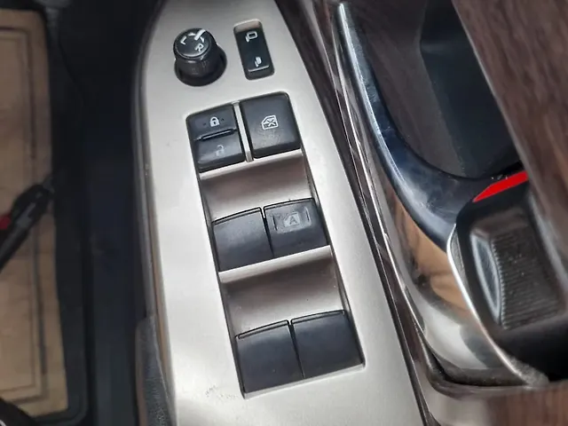 Used Toyota Innova Crysta [2020-2023] G 2.4 7 STR in Mumbai