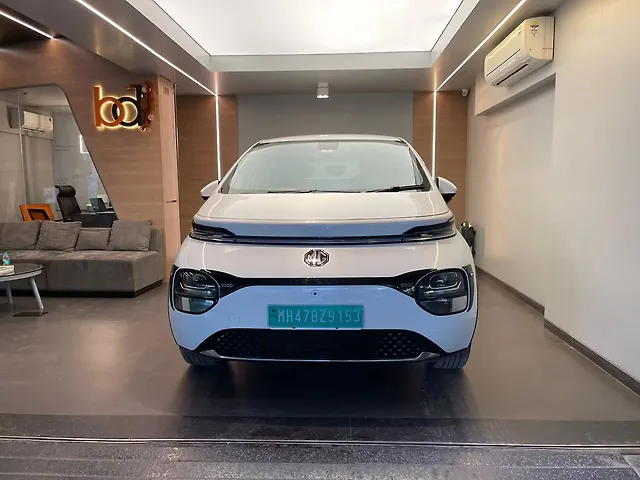 Used 2025 MG Windsor EV in Mumbai
