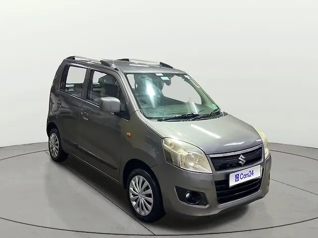 Used 2014 Maruti Suzuki Wagon R in Surat