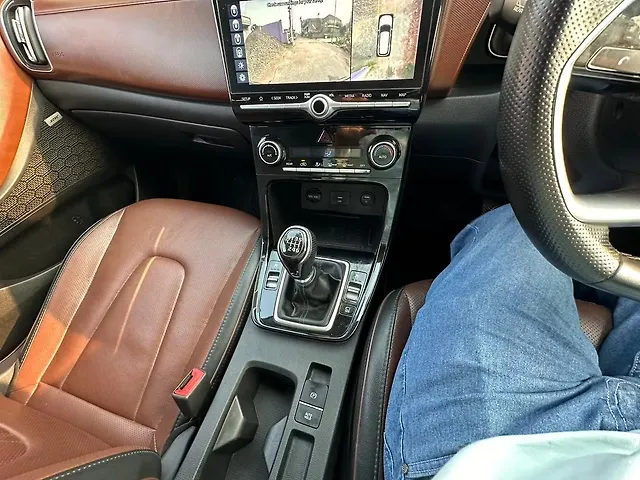 Used Hyundai Alcazar [2021-2023] Signature 6 STR 2.0 Petrol in Kolkata