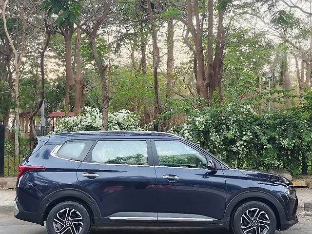 Used Kia Carens [2022-2023] Luxury Plus 1.4 Petrol DCT 6 STR in Mumbai