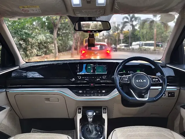 Used Kia Carens [2022-2023] Luxury Plus 1.4 Petrol DCT 6 STR in Mumbai