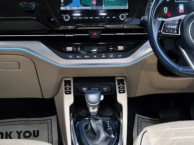 Used Kia Carens [2022-2023] Luxury Plus 1.4 Petrol DCT 6 STR in Mumbai