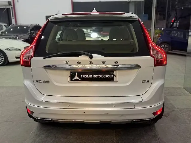 Used Volvo XC60 [2015-2017] Momentum in Hyderabad