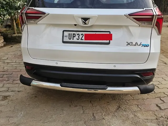 Used Mahindra Old Generation XUV700 MX Diesel MT 5 STR [2021] in Lucknow