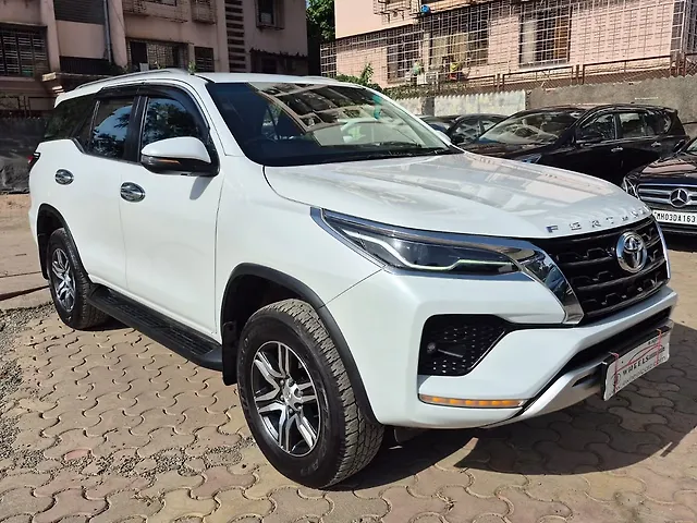 Used Toyota Fortuner 4x2 2WD Diesel 2.8L Turbo 6 Speed Manual in Mumbai
