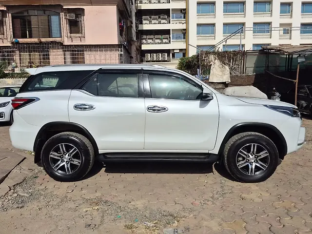 Used Toyota Fortuner 4x2 2WD Diesel 2.8L Turbo 6 Speed Manual in Mumbai