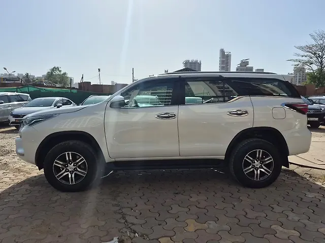 Used Toyota Fortuner 4x2 2WD Diesel 2.8L Turbo 6 Speed Manual in Mumbai
