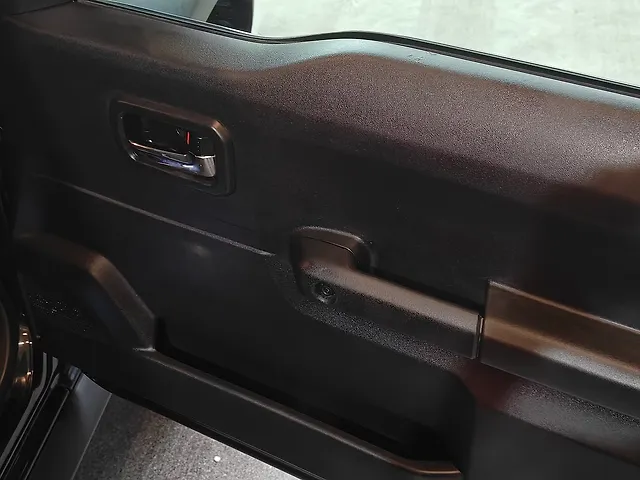Used Maruti Suzuki Jimny Alpha Petrol Automatic in Ahmedabad