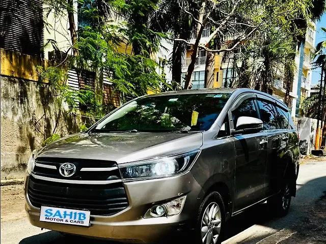Used 2020 Toyota Innova Crysta in Agra