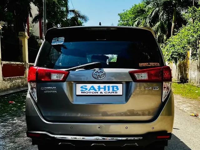 Used Toyota Innova Crysta [2016-2020] 2.4 GX 8 STR in Agra