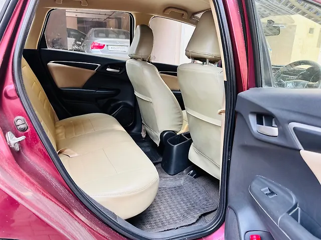 Used Honda Jazz [2015-2018] V AT Petrol in Mumbai
