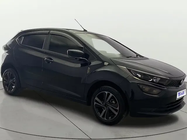 Used 2023 Tata Altroz in Kochi