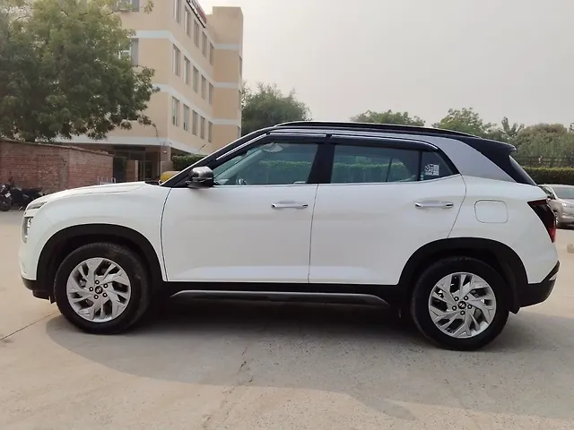 Used Hyundai Creta [2023-2024] SX 1.5 Petrol in Delhi