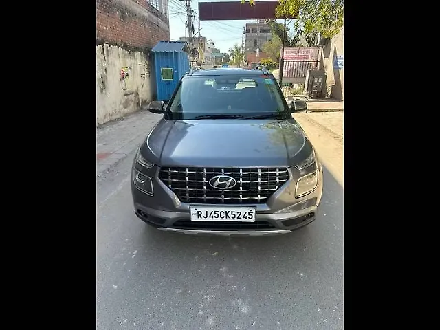 Used 2020 Hyundai Venue in Jaipur